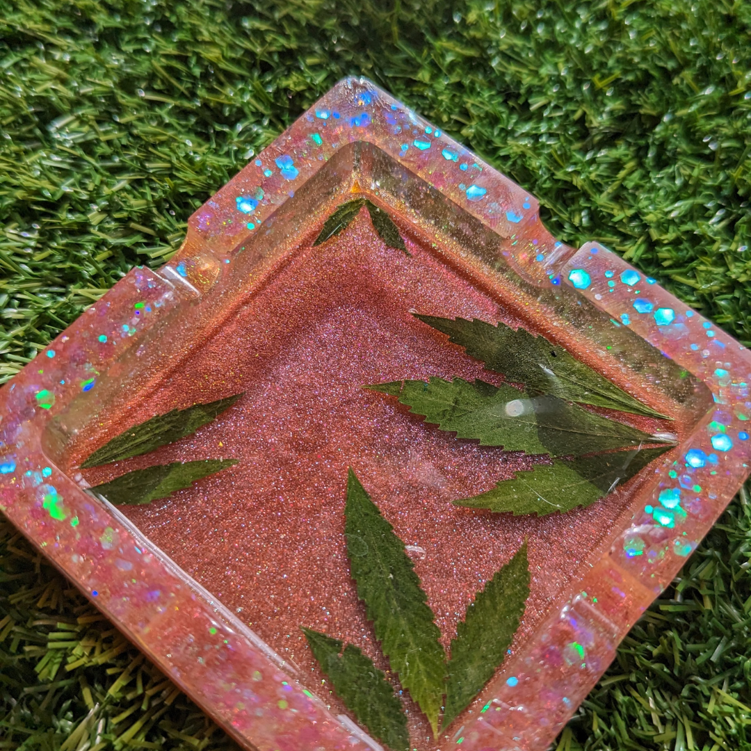 pink ash tray