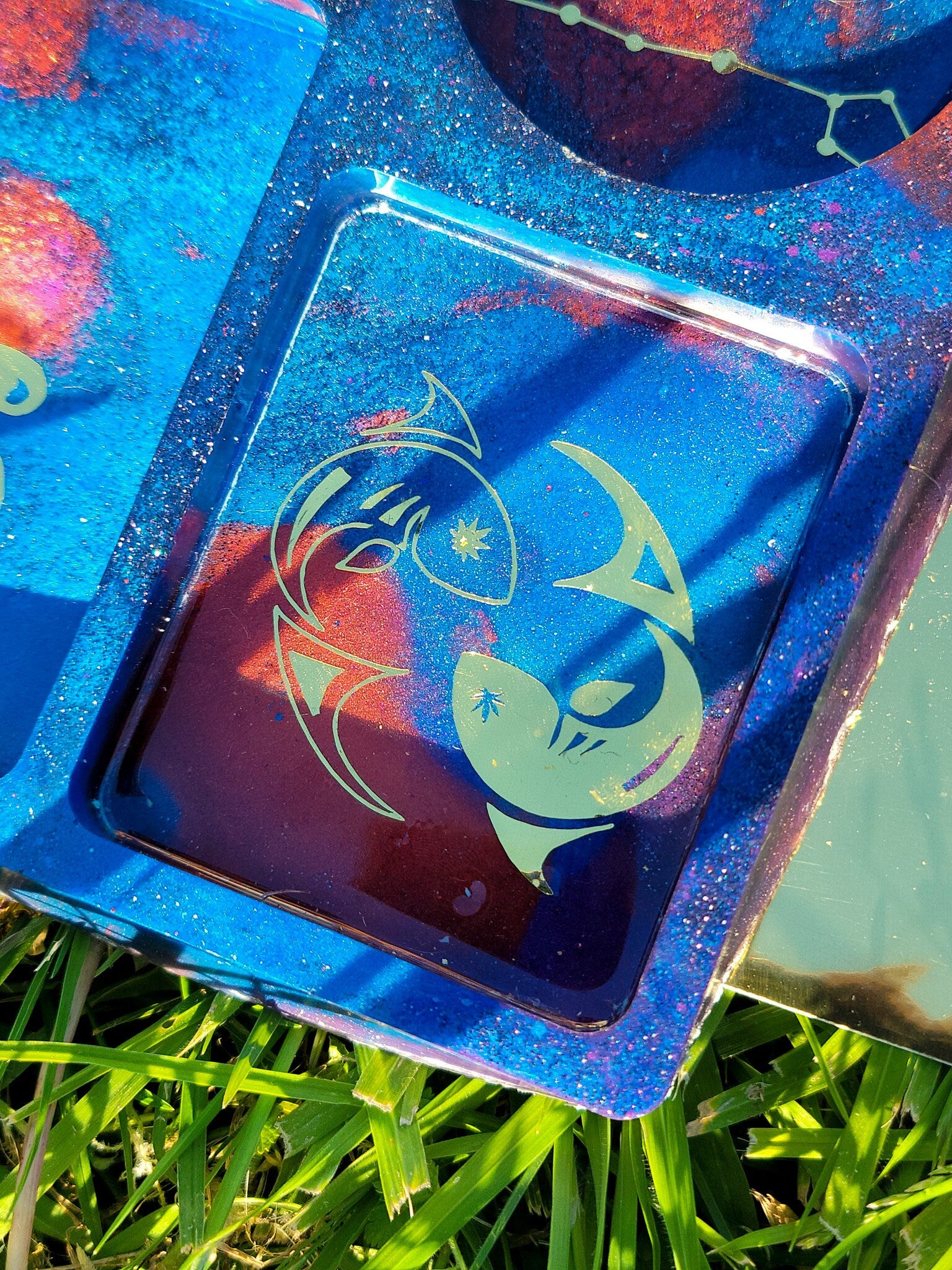 zodiac pisces rolling tray